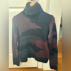 Veronica Beard Turtleneck Navy/Metallic/Burgundy Small